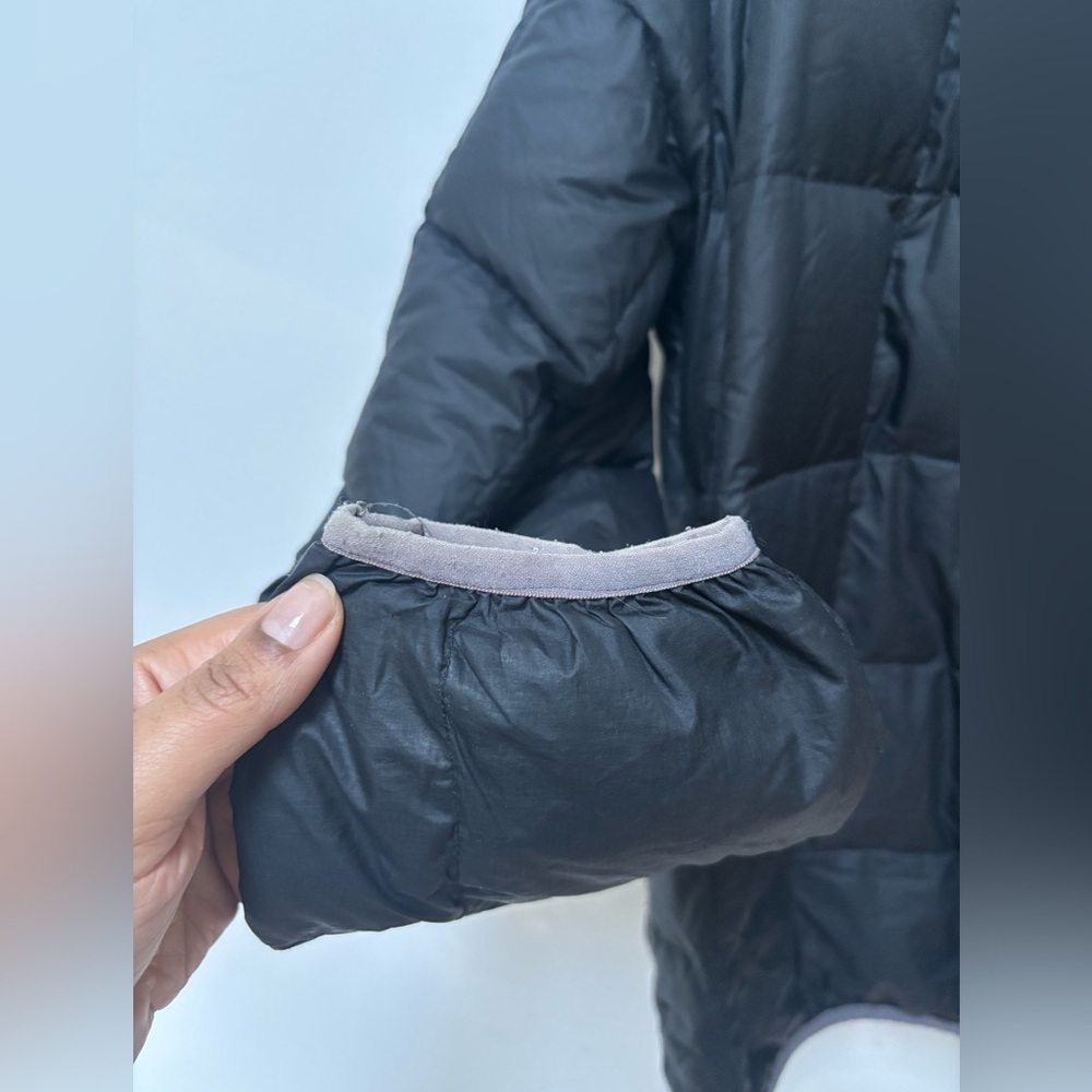 OUTDOOR RESEARCH | down filled puffer | size medium - Picture 5 of 5